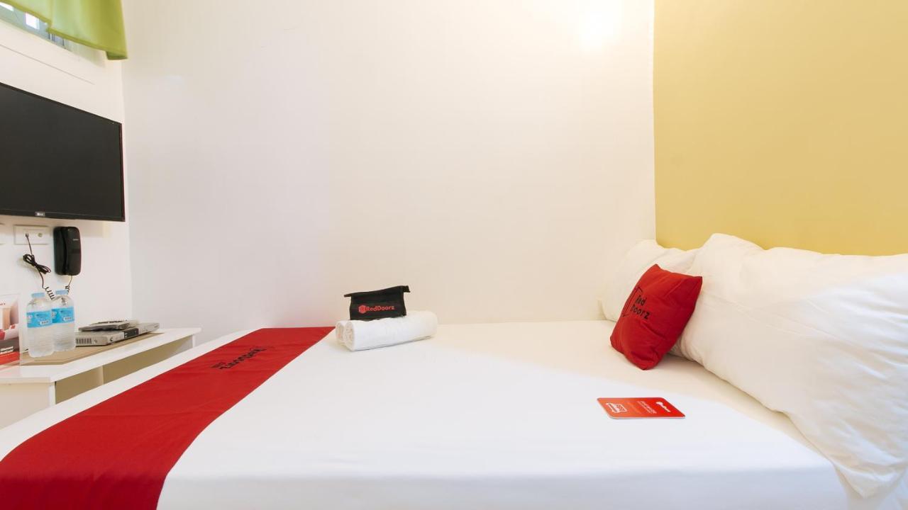 Reddoorz Plus Near Lapasan Plaza קגיאן דה אורו מראה חיצוני תמונה