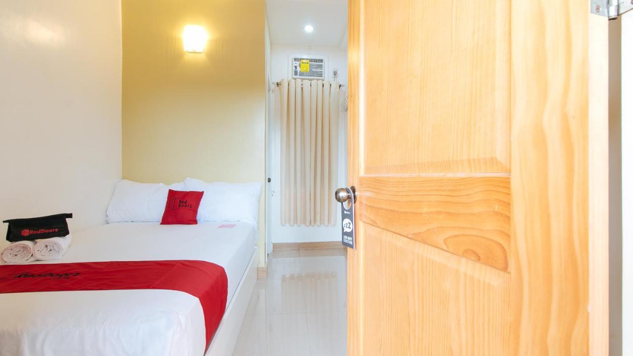 Reddoorz Plus Near Lapasan Plaza קגיאן דה אורו מראה חיצוני תמונה