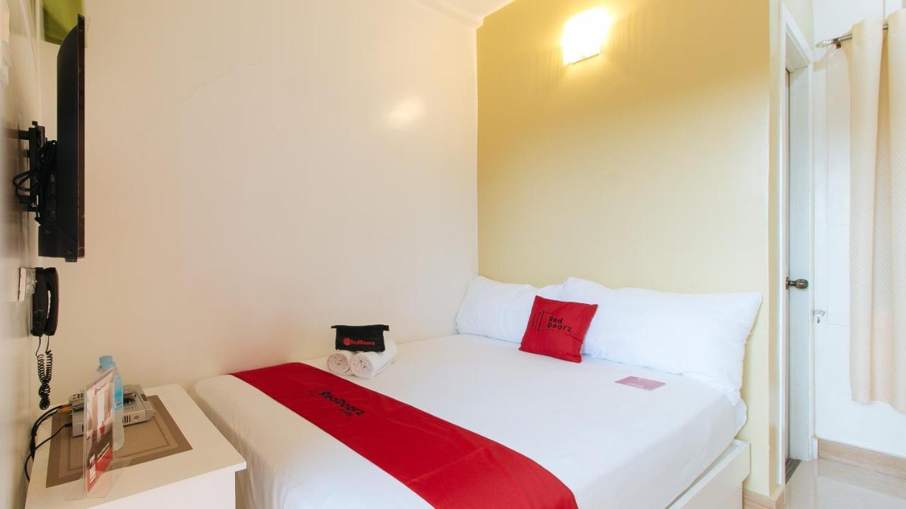 Reddoorz Plus Near Lapasan Plaza קגיאן דה אורו מראה חיצוני תמונה